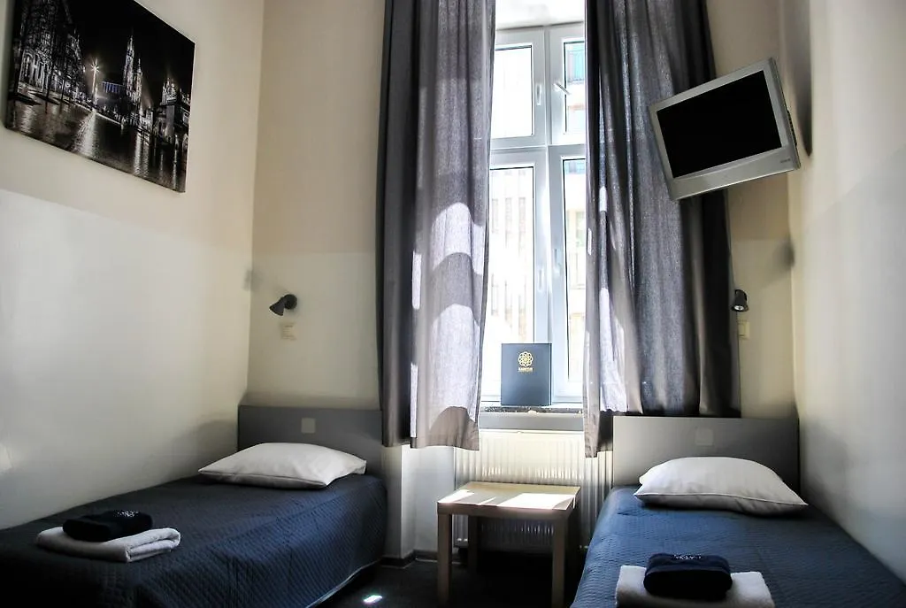 Aparthotel Kadetus